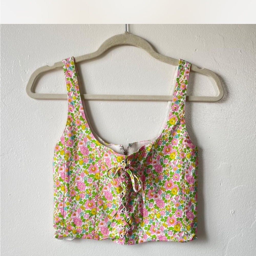 Floral Lace-Up Crop Top
